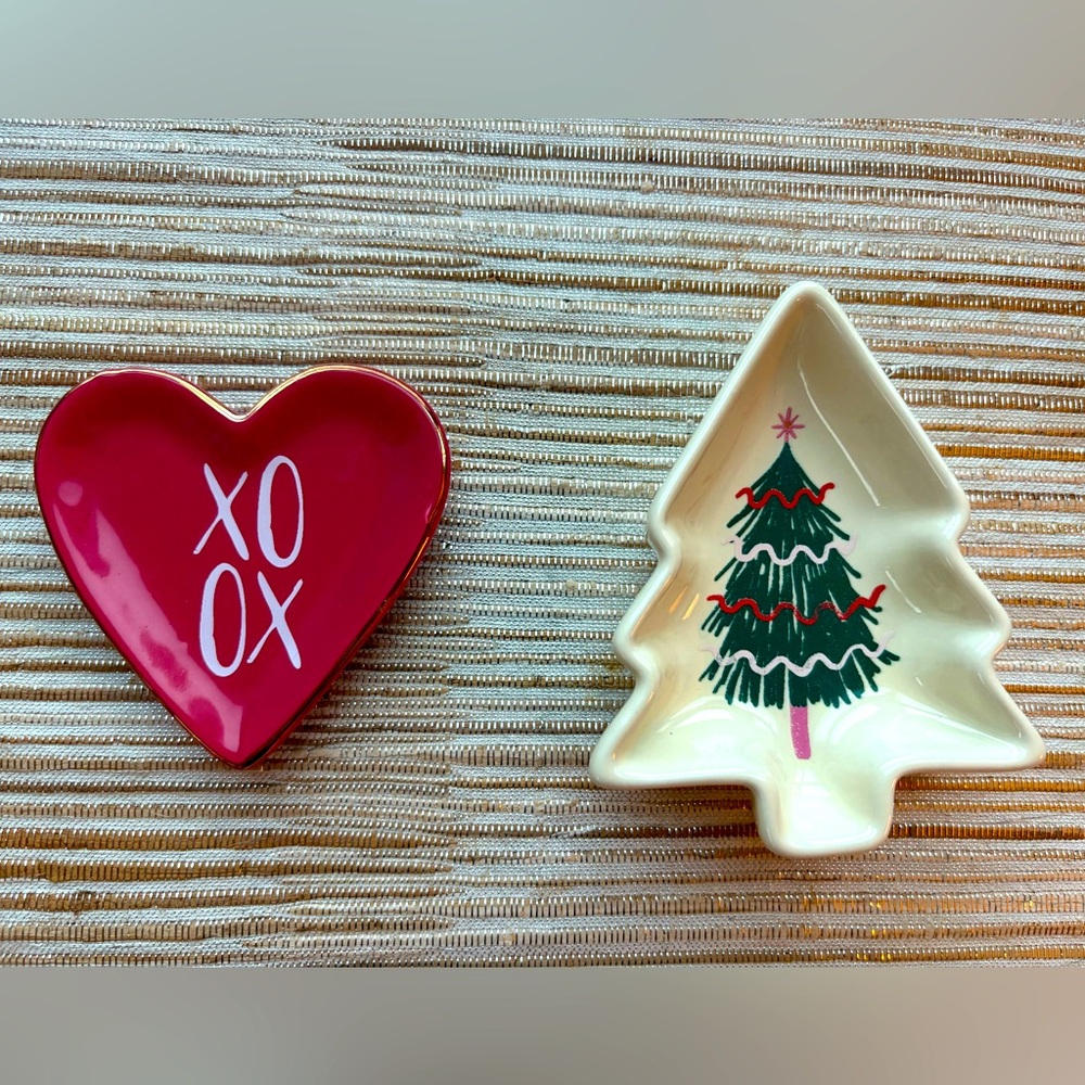 Heart and Tree Holiday Dish Set